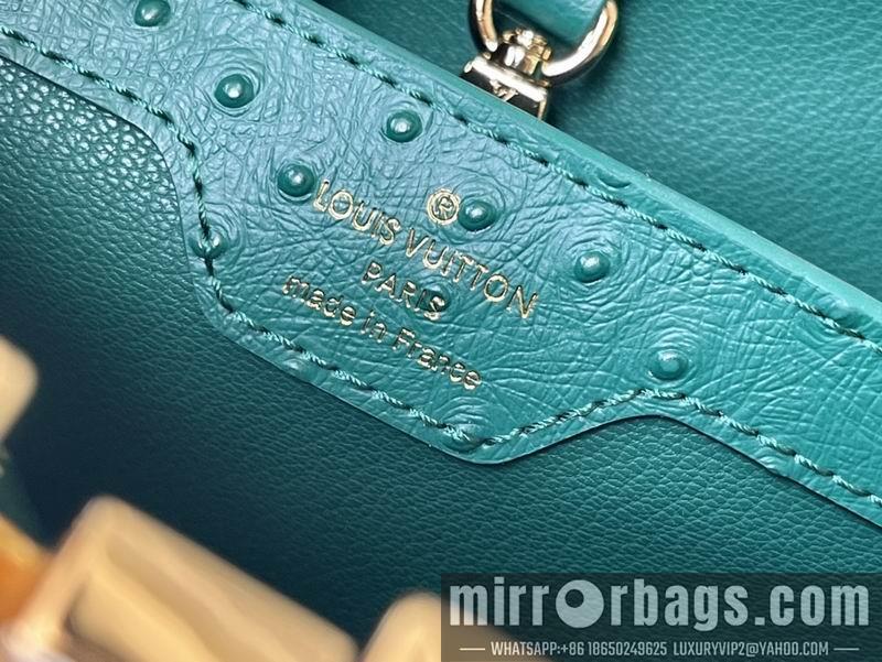 LV Replica Bags Capucines M95393绿 蓝色鸵鸟27x21x10cm gf