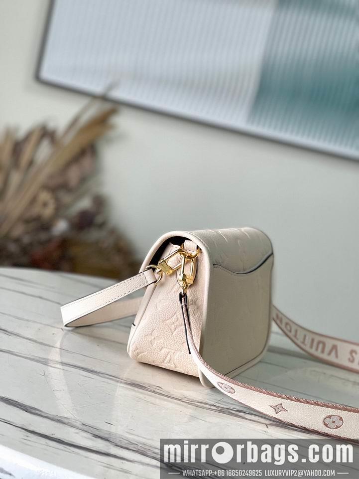 LV Replica Bags Diane M46388 23x16x8.5cm gf3色