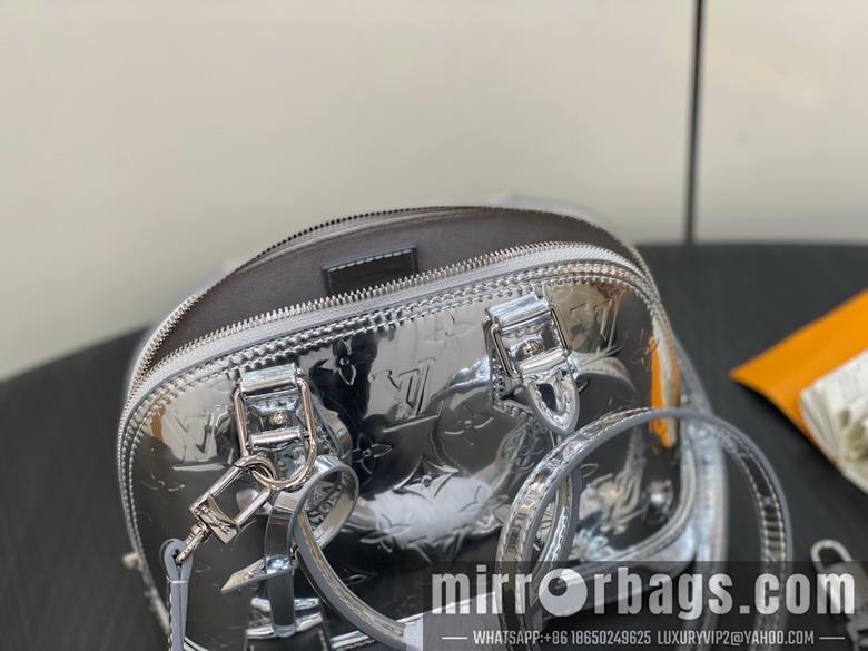 LV Replica Bags Alma M40302 25x19x11cm gf