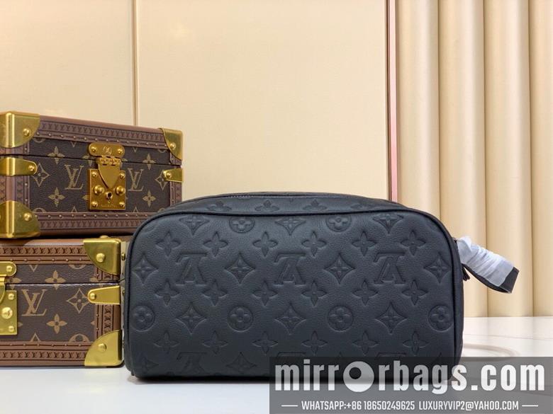 LV Replica Bags Dopp Kit M59478 28x15x16.5cm gf1