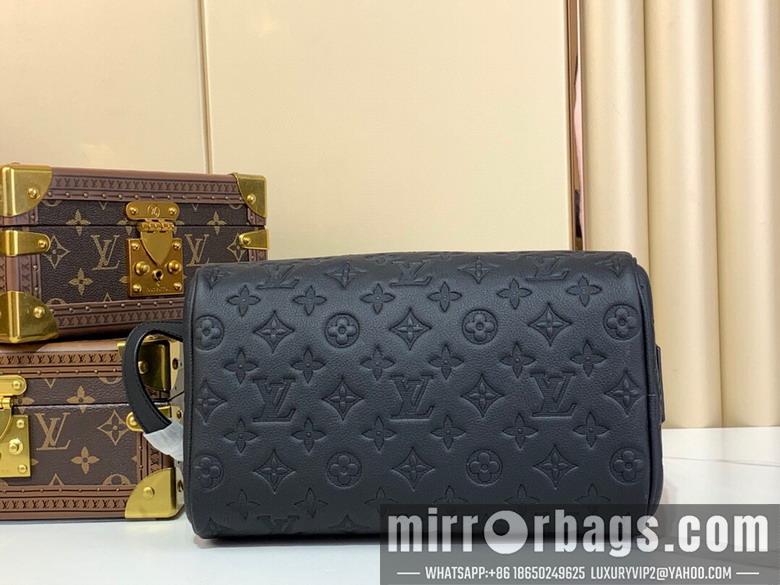 LV Replica Bags Dopp Kit M59478 28x15x16.5cm gf1
