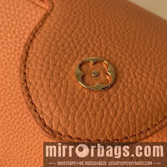 LV Replica Bags Capucines M22055 31.5x20x11cm gf