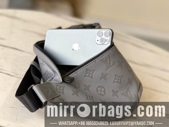 LV Replica Bags Discovery M46108 44x15x9cm gf1
