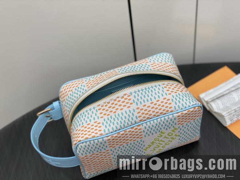 LV Replica Bags Dopp Kit N40747 23x13x12cm gf1