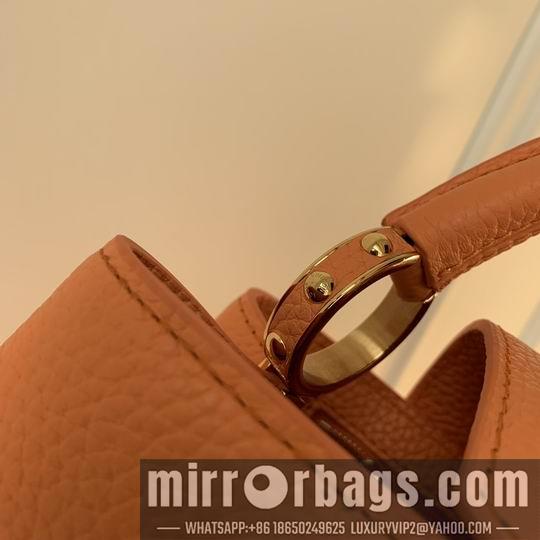 LV Replica Bags Capucines M22055 21x14x8cm gf
