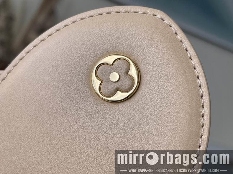 LV Replica Bags Capucines M59225 31.5x20x11 cm gf