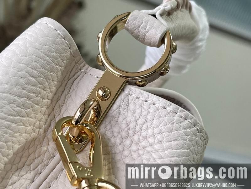 LV Replica Bags Capucines M21127 21x14x8cm gf