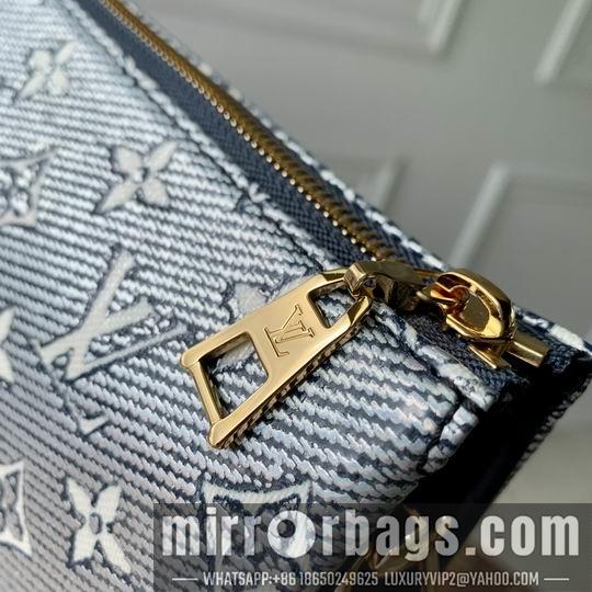 LV Replica Bags Coussin M23071 26x20x12cm gf