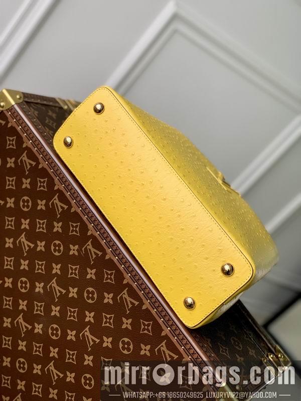 LV Replica Bags Capucines M93483 31.5x20x11cm gf