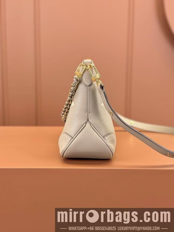 LV Replica Bags M13224 29X16X9.5cm