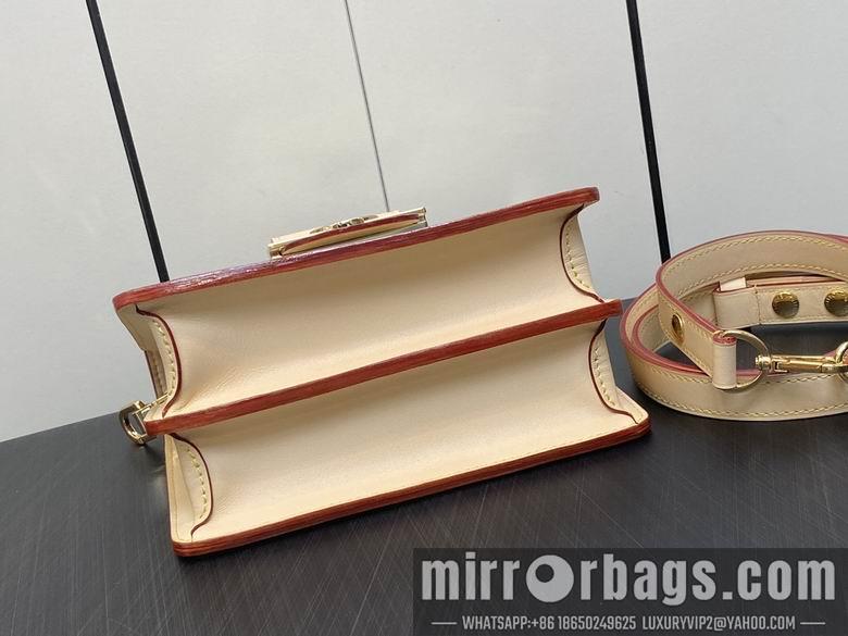 LV Replica Bags Dauphine M22826 20x15x9cm gf