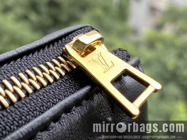 LV Replica Bags AKM57790 26 x 20 x 12
