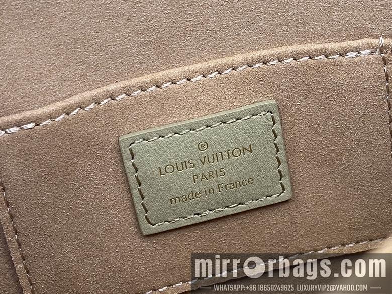 LV Replica Bags Dauphine M23358 20x15x9cm gf