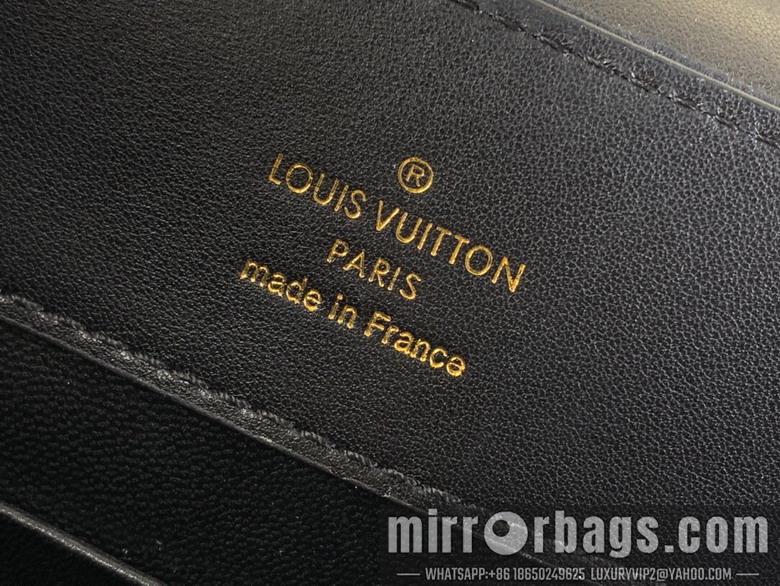 LV Replica Bags Hat m11924 17.3x9x27cm gf
