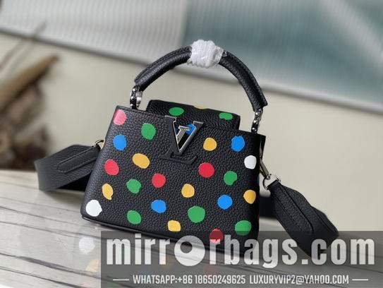LV Replica Bags Capucines M21663 21x14x8cm gf