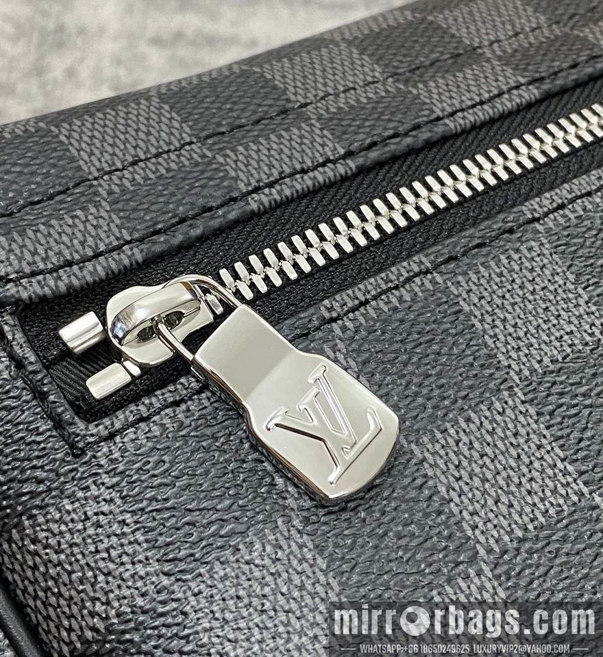 LV Replica Bags District M42710 26x20x7cm gf