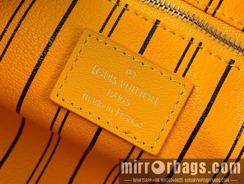 LV Replica Bags Dopp Kit m12643 15x16.5x28cm gf