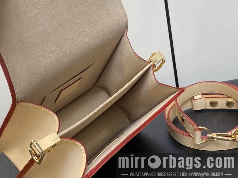 LV Replica Bags Dauphine M22826 20x15x9cm gf