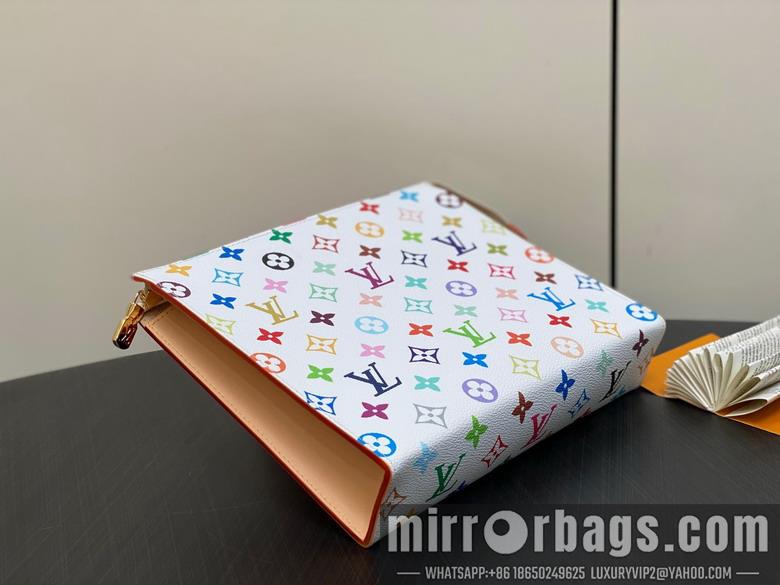 LV Replica Bags Voyage M13746 27x21x6cm gf1