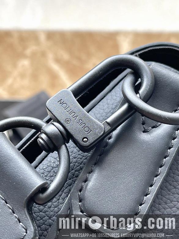 LV Replica Bags Takeoff M24769 22x16.5x7cm gf