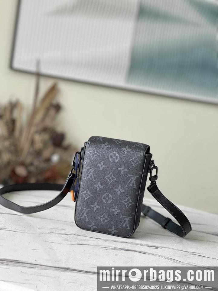 LV Replica Bags S-Lock M81522 12x19x7cm gf