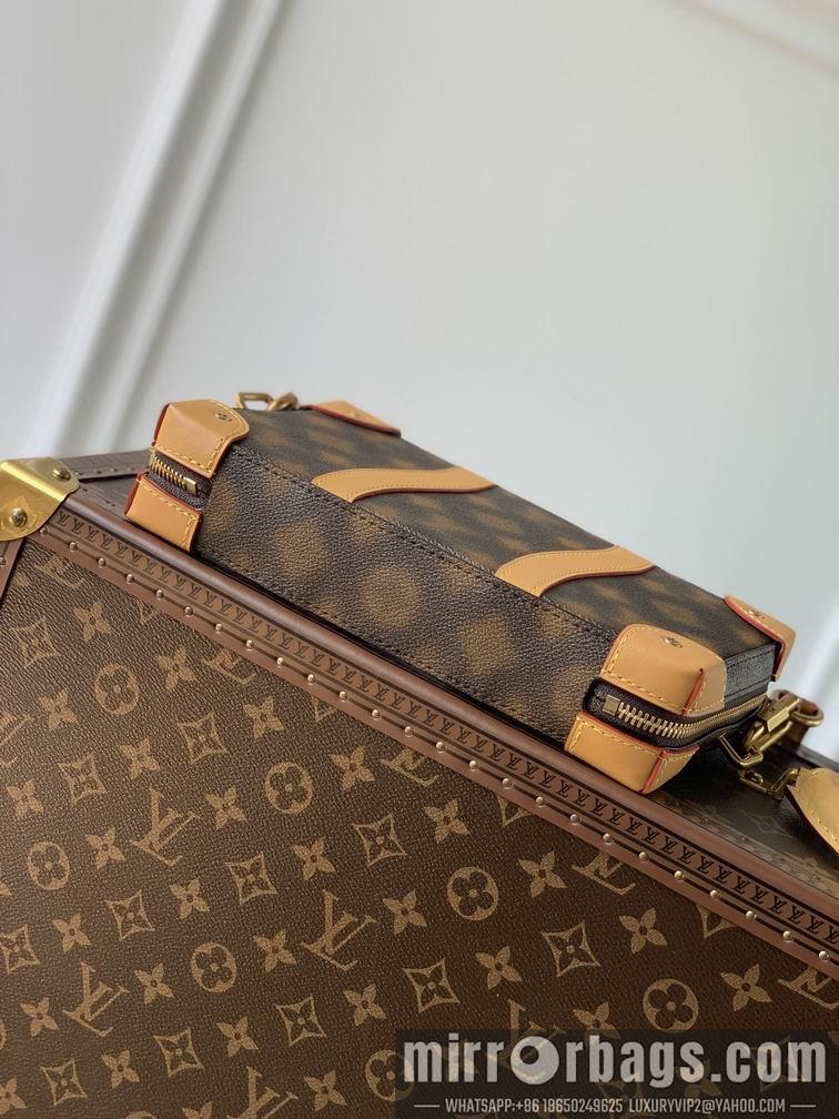 LV Replica Bags Soft Trunk M81580 22.5x14x5cm gf