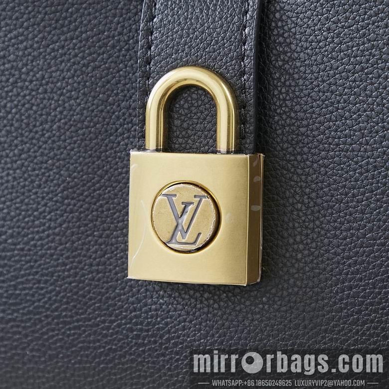 LV Replica Bags M24611 26X18X7cm YG 3colour