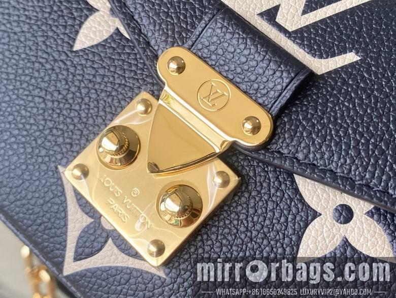 LV Replica Bags Pochette Metis M46596 21.5x13.5x6cm gf