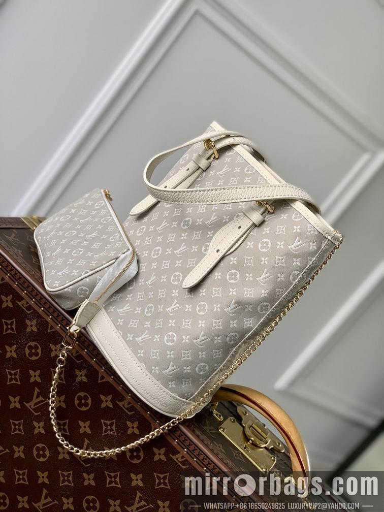 LV Replica Bags M42238 23x15x26cm gf3色