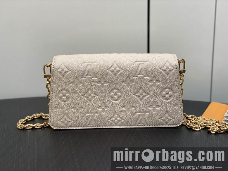 LV Replica Bags Metis M82636 22x15x5.5cm gf