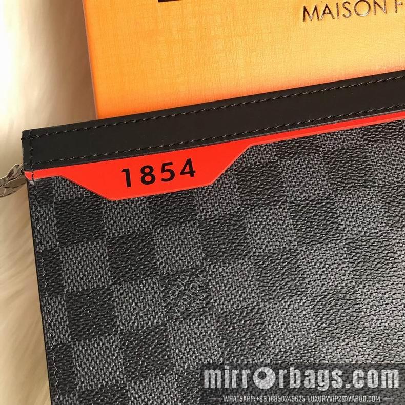 LV Replica Bags Pochette Voyage N41696 26X20X5 cm gf