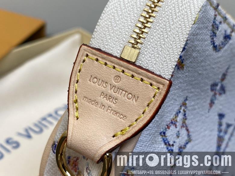 LV Replica Bags ACC M58009 4.5x9.5x4cm gf