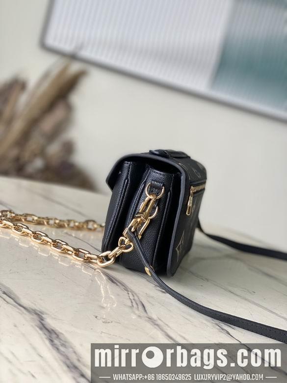 LV Replica Bags Pochette Metis M46596 21.5x13.5x6cm gf