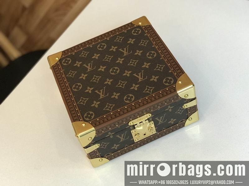 LV Replica Bags LV M4700SP 23x23x11cm QS-5