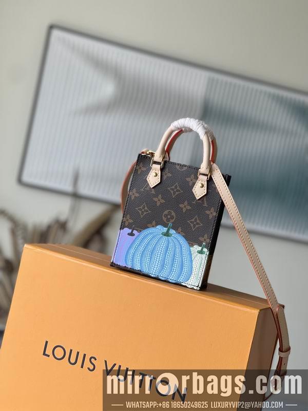 LV Replica Bags Sac Plat M82112 14x17x5cm gf