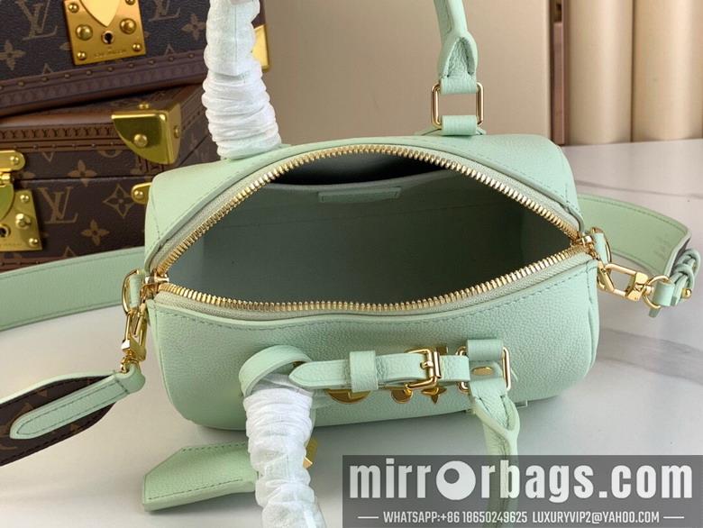 LV Replica Bags Speedy M24598 18x12x10cm gf
