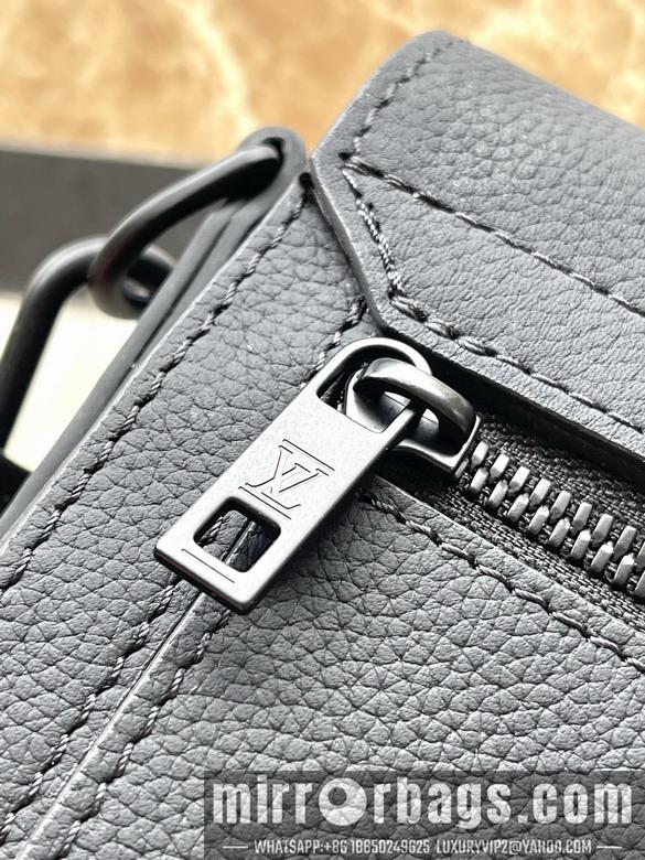 LV Replica Bags Takeoff M24769 22x16.5x7cm gf