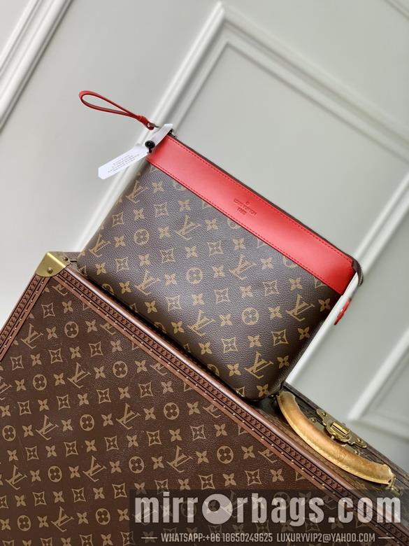LV Replica Bags Voyage M13199 21x7.5x30cm gf3