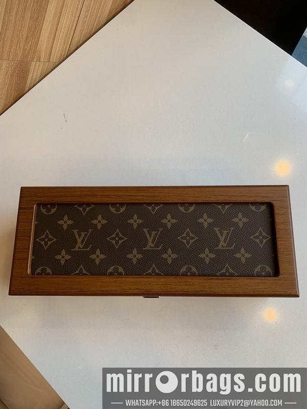 LV Replica Bags LV B01 31.5x12.5x10cm QS