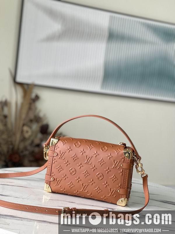 LV Replica Bags Petite Malle M21741 21x14x6cm gf