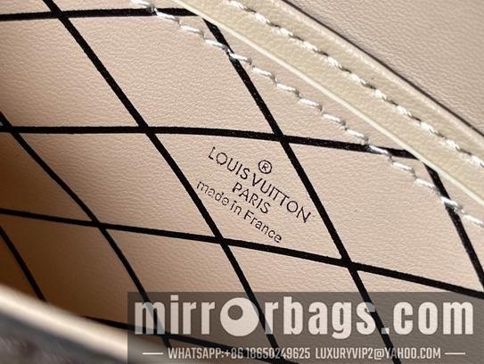 LV Replica Bags Essential Trunk M68757 M68566 7.5x10.5x4cm gf