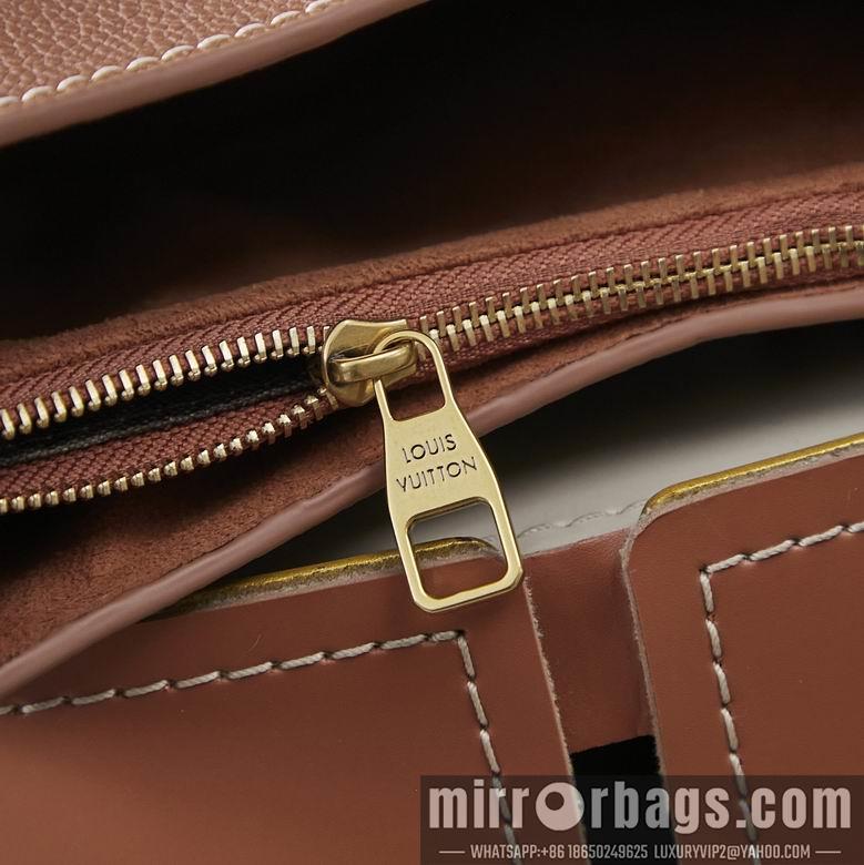 LV Replica Bags M24611 26X18X7cm YG 3colour