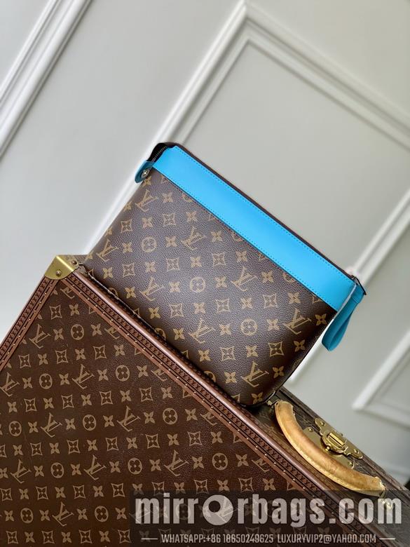 LV Replica Bags Voyage M13199 21x7.5x30cm gf