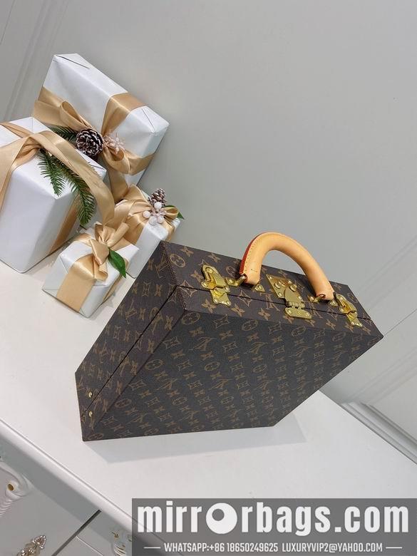 LV Replica Bags M4700TSZB 34X25X10cm QS 1