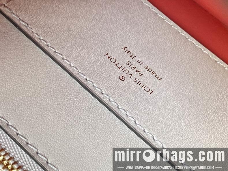 LV Replica Bags Pont 9 Soft M55948 23X15X8 cm gf