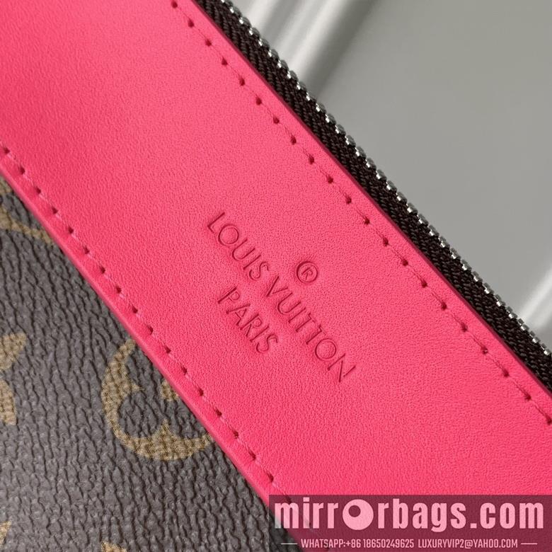 LV Replica Bags Voyage M13199 21x7.5x30cm gf2