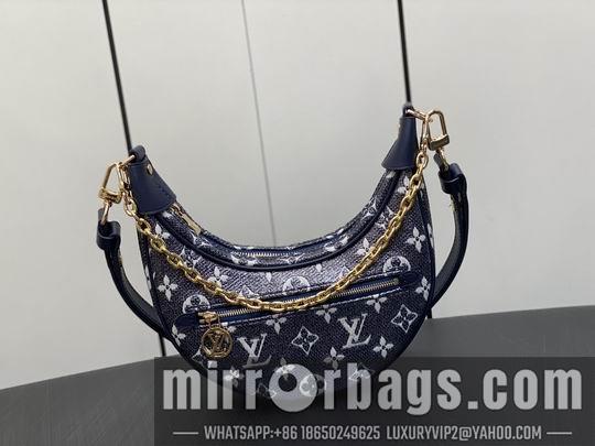 LV Replica Bags Loop M22928 23x13x6cm gf2色