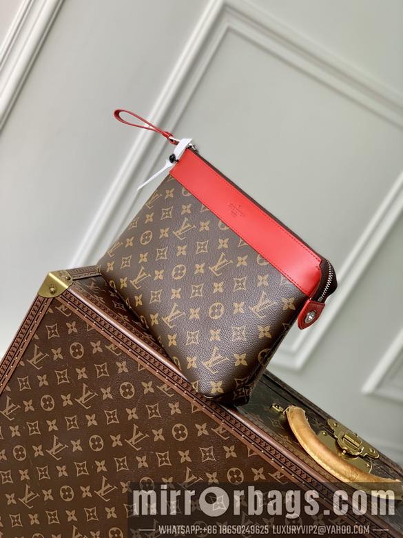 LV Replica Bags Voyage M13199 21x7.5x30cm gf3