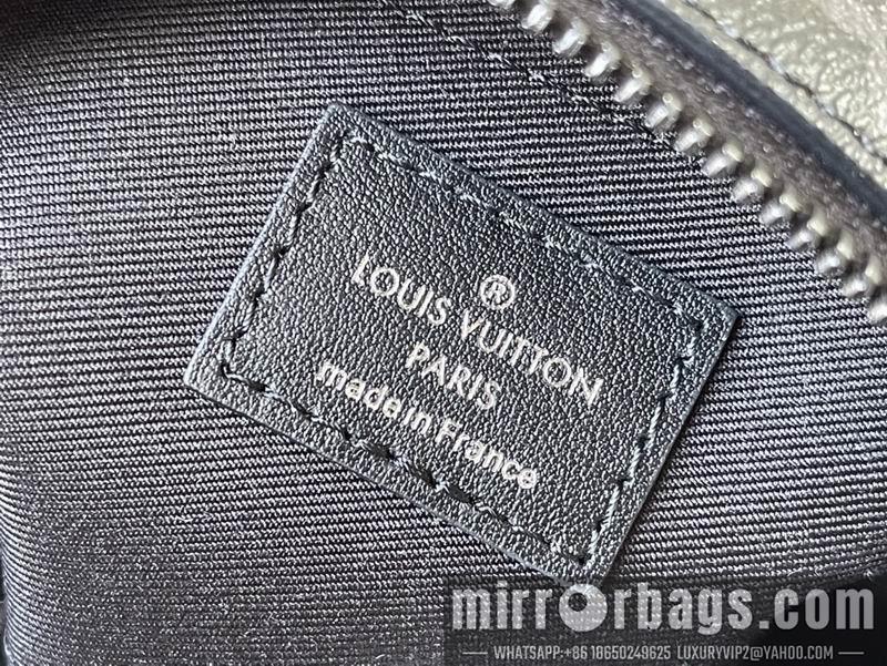 LV Replica Bags Soft Trunk M81936丝印18.5x13x8cm gf