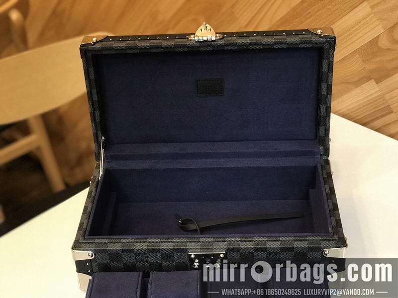 LV Replica Bags LV M4700B 34x18x11cm QS-5